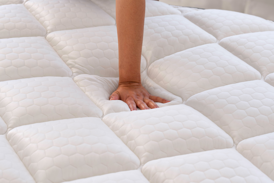 BROOKLYN BEDDING COPPER FLEX HYBRID PRO COOLING 14" - SOFT